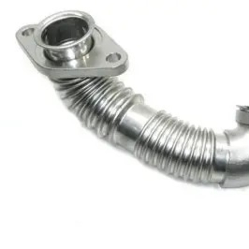 Rakitan Pipa Pendingin Mesin OEM 147252403R Asli